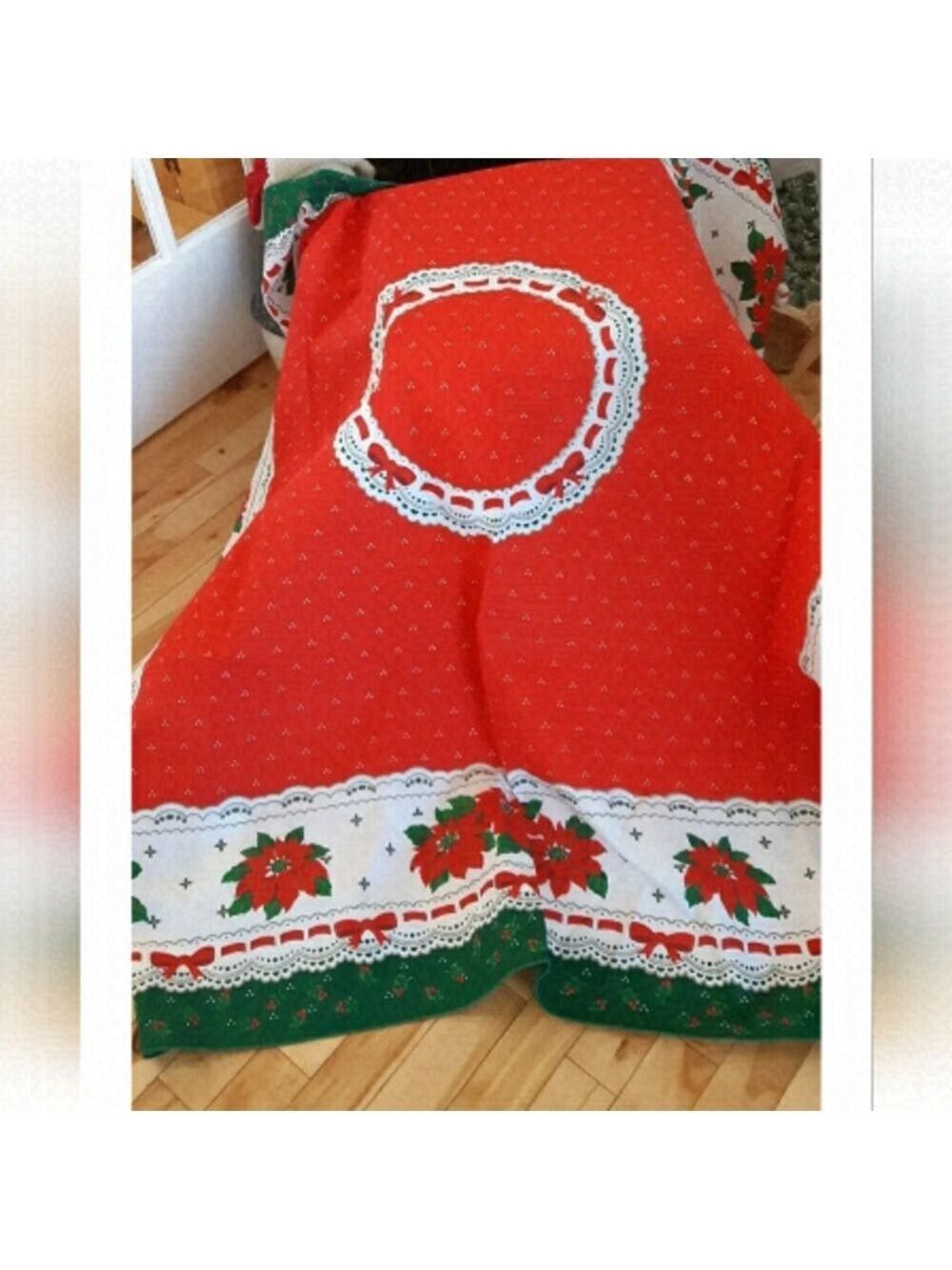 VTG SUNWEAVE LINEN CORP Christmas SQUARE tablecloth POINSETTIA holly berry 56X56